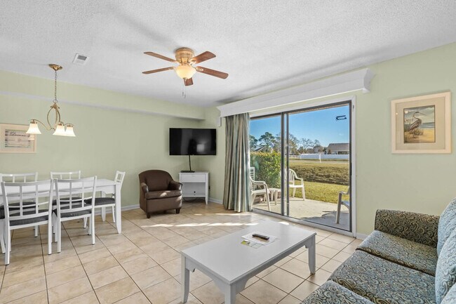Building Photo - 203 Plantation Dr