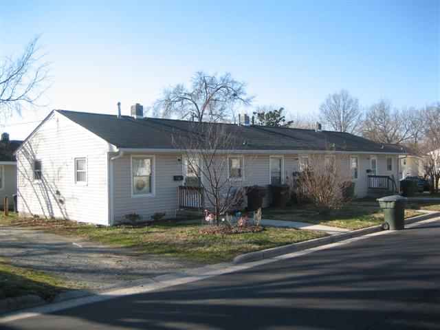Primary Photo - 301 Gant St