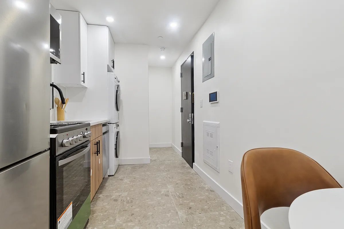 Building Photo - 176 Rivington St