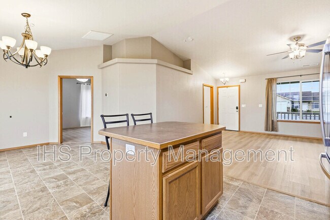 Building Photo - 8915 Durham Ct