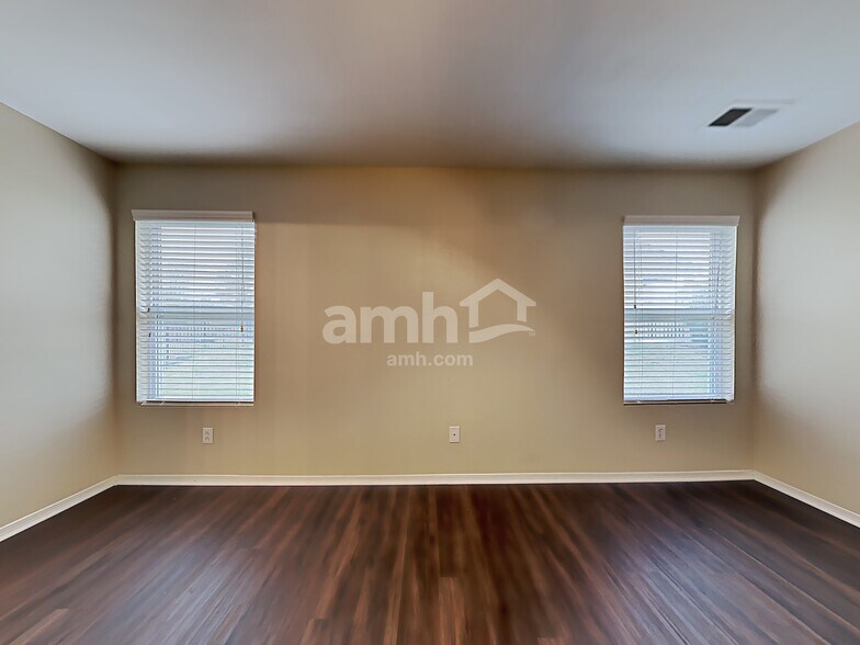Building Photo - 11021 Dry Stone Dr