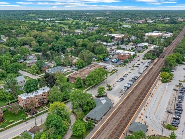 Building Photo - 4909 Spencer Ave