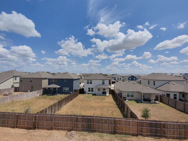 Building Photo - 631 Wild Olive Wy