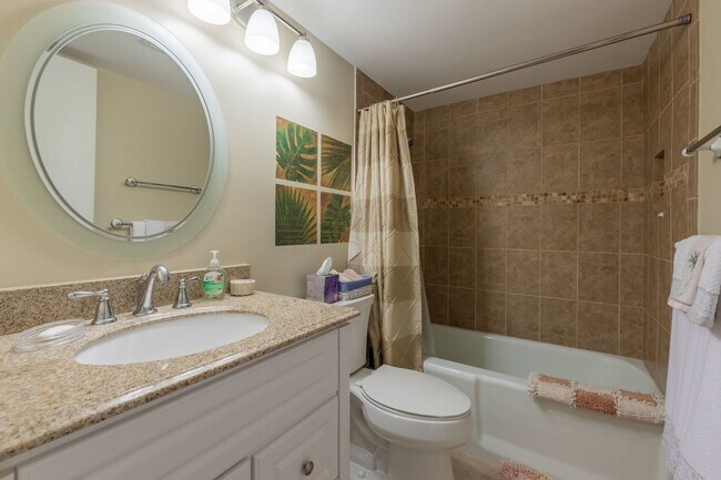 Building Photo - Long Term Rental