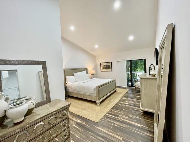 Building Photo - 11863 Wimbledon Cir