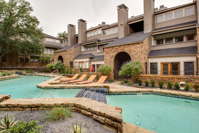 Building Photo - 5309 Spinnaker Way