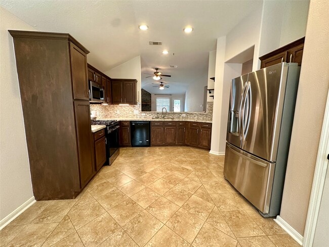 Building Photo - 18410 Cypress Meade Ln