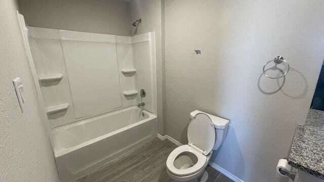 Building Photo - 430 Blue Stem Rd