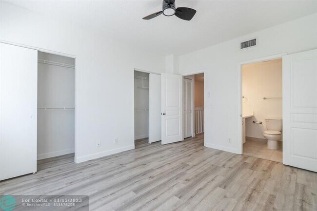 Building Photo - 65 Whitehead Cir