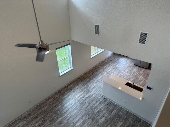 Building Photo - 288 Deserti Rd