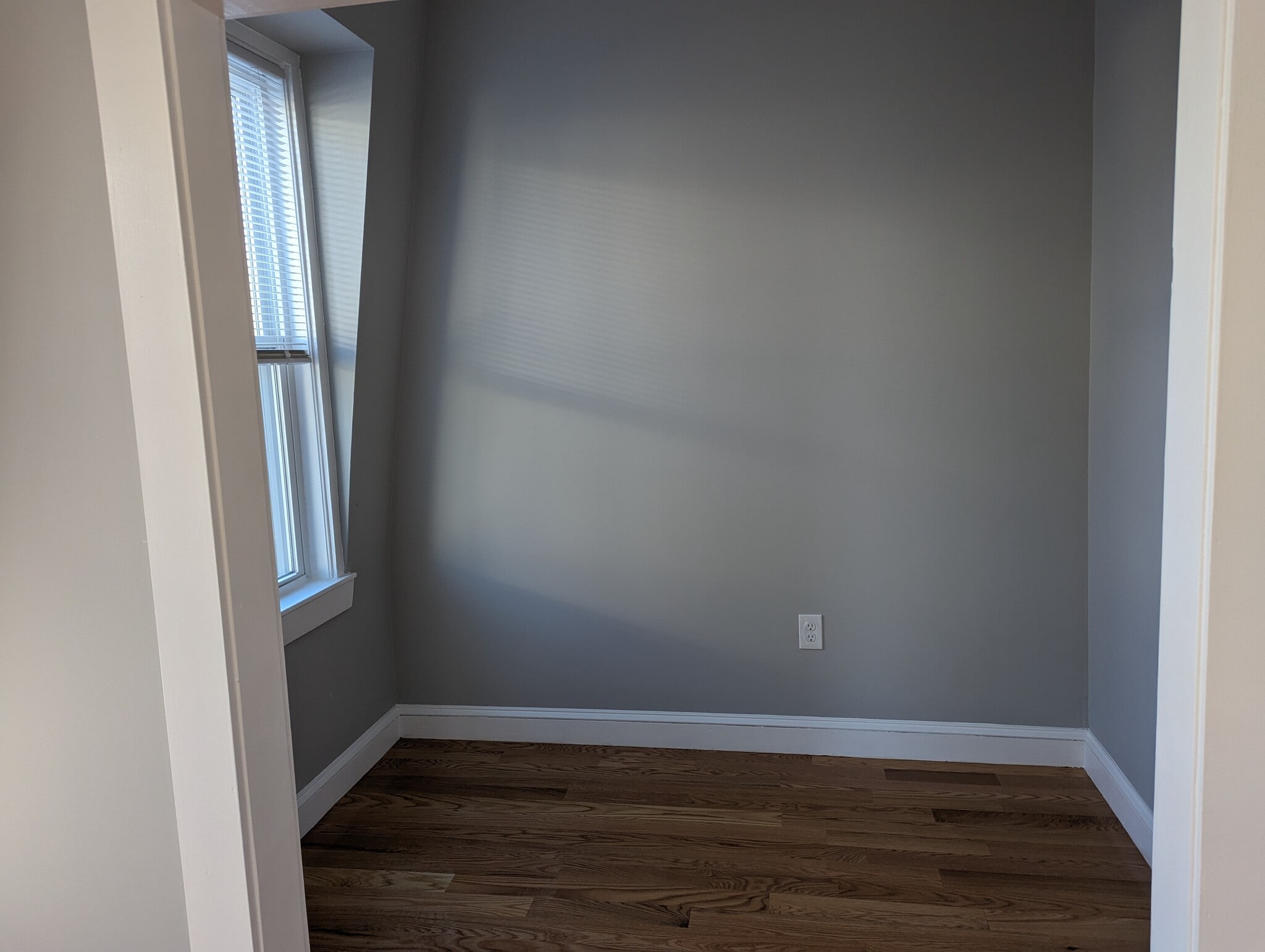 Building Photo - 60 Sacramento St