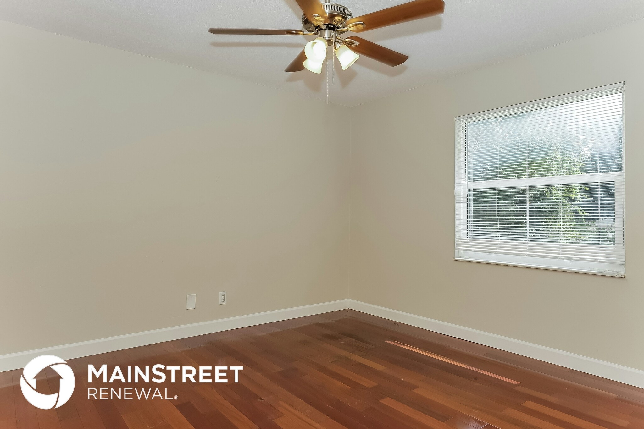 Building Photo - 38 Woodlake Dr