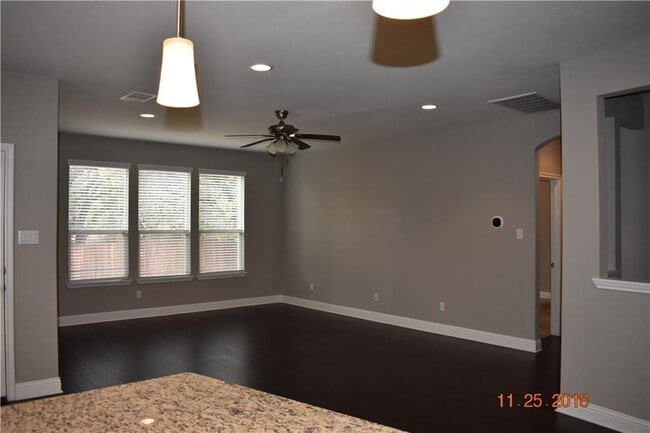 Building Photo - 1749 Cactus Mound Dr