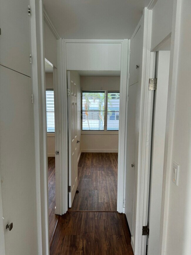 Building Photo - 45-535 Luluku Road, Unit I5