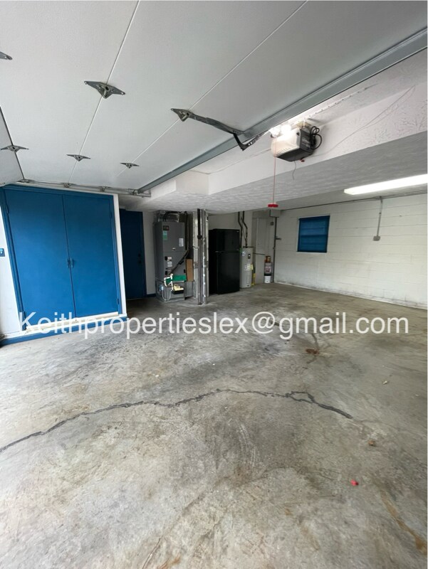 Building Photo - 2008 Huckleberry Cir