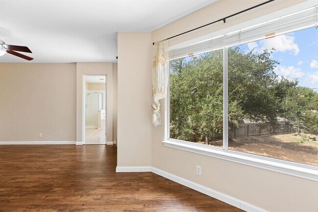 Building Photo - 16802 Bailey Jean Dr