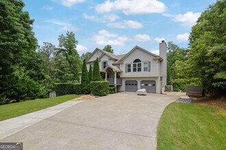 Building Photo - 902 Whistler Ln