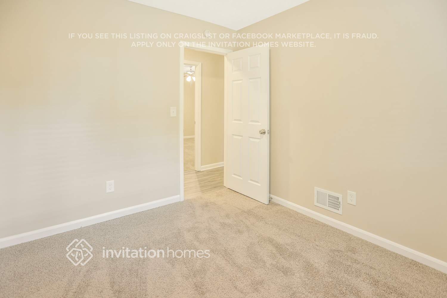 Building Photo - 8952 Saddlewood Dr