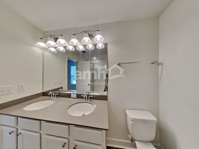 Building Photo - 29648 Passerine Ct