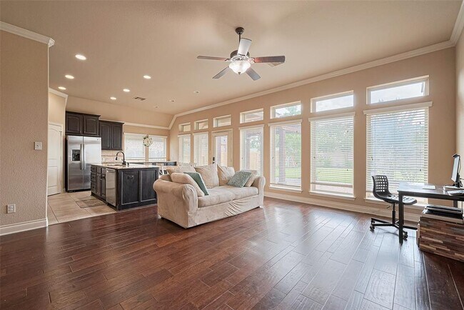 Building Photo - 19 Bear Grove Dr
