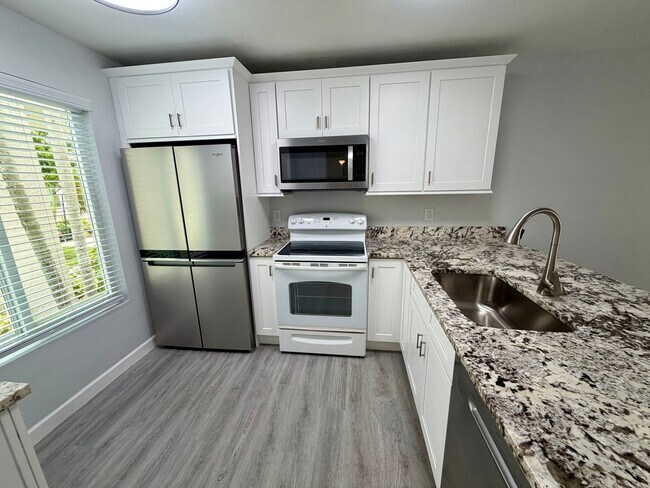 Building Photo - Lovely Unfurnished 2 Bedroom Condo-Estuary of Marco Island