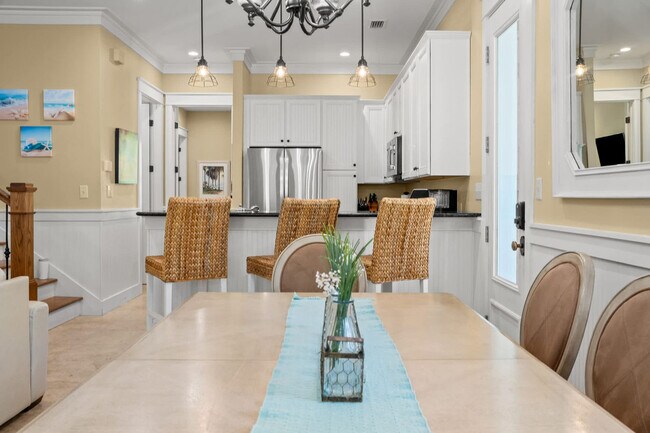 Building Photo - 2469 Bungalo Ln