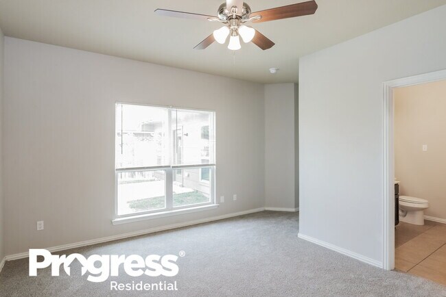 Building Photo - 7974 Los Alamitos Ln