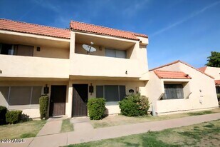 Building Photo - 4722 W Rose Ln