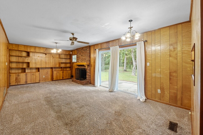 Building Photo - 1001 Beverly Heights Dr