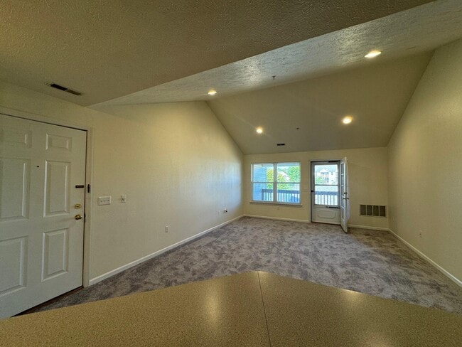 Building Photo - 1567 Weatherstone Dr