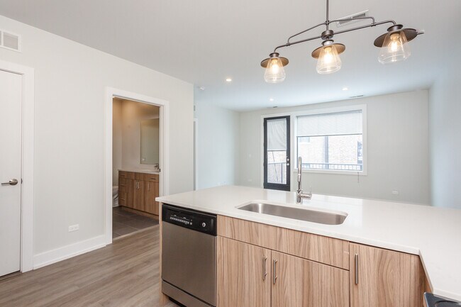 Building Photo - 2111 S Halsted St