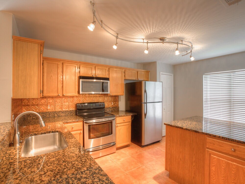 Building Photo - 420 Mainsail Ct