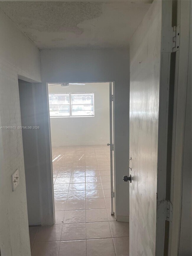 Building Photo - 9711 Caribbean Blvd