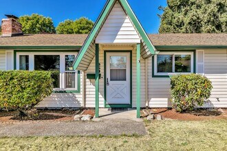 Building Photo - DARLING RAMBLER IN NORTH TACOMA
