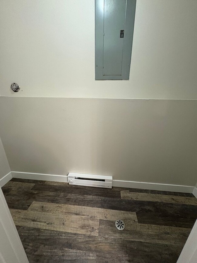 Building Photo - JCP - 04 -Terrace Dr