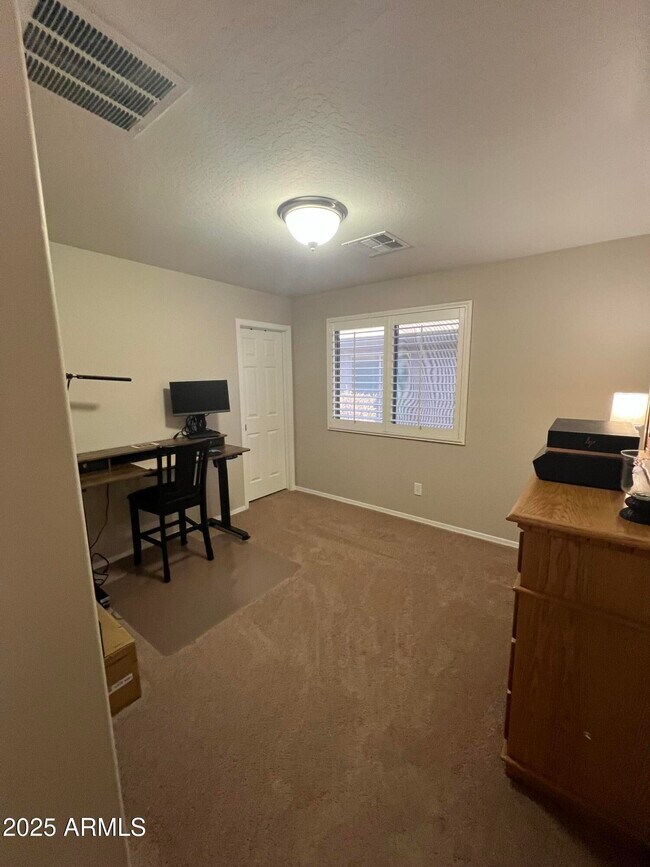 Building Photo - 7935 W Pleasant Oak Ct