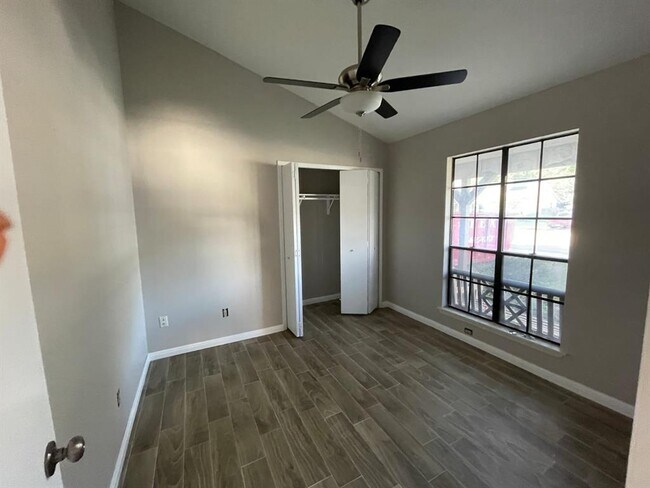 Building Photo - 1809 Prairie Star Ln