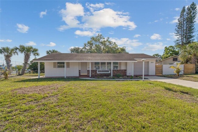 Building Photo - 3777 67th St N