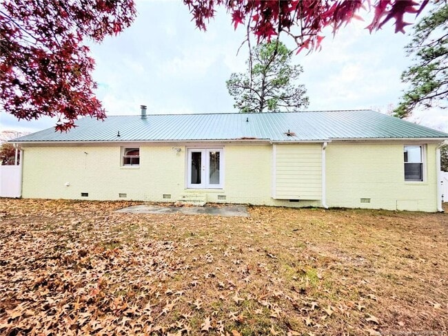 Building Photo - 7320 Avila Dr