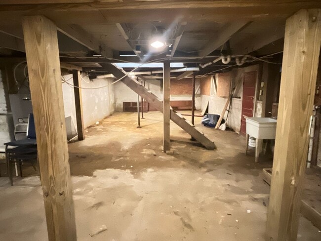 Building Photo - 2 BED, 1 BATH HOME LOCATED IN STAR