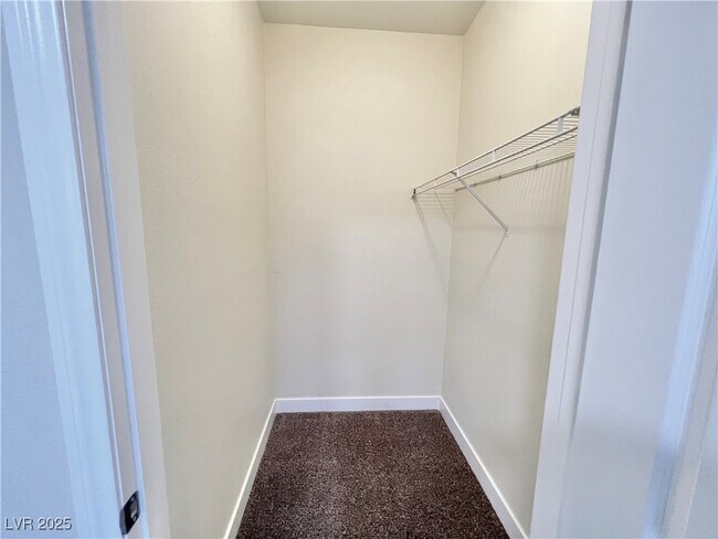 Building Photo - 8000 W Badura Ave