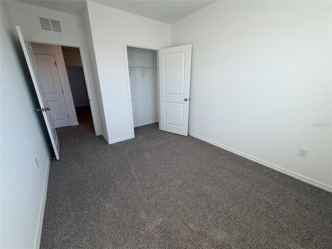 Building Photo - 17212 English Chestnut Wy