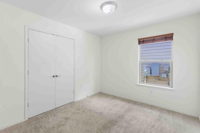 Building Photo - 11012 Culzean Dr