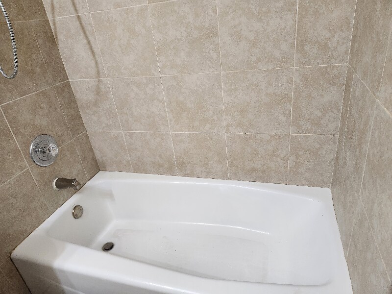 Building Photo - 1206 E 11th Ave