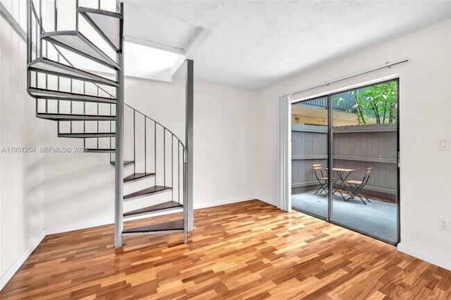 Building Photo - 3265 Virginia St