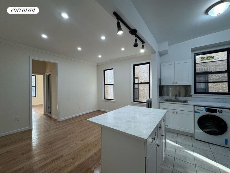 Building Photo - 51-17 Skillman Ave