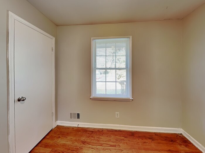 Building Photo - 4253 Telida Trail