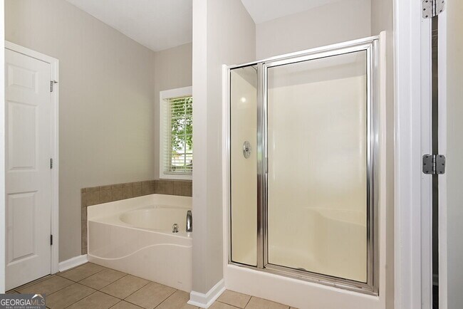 Building Photo - 114 Rockbridge Loop