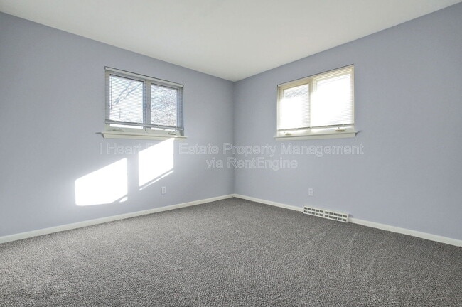 Building Photo - 472 Buena Vista Ave