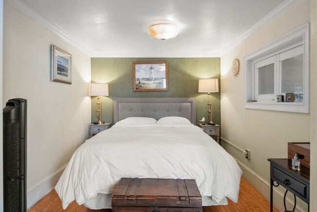 Building Photo - 64 Commonwealth Ave